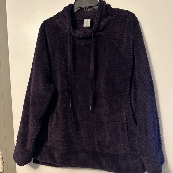 Plush Pullover-New Without Tags - Picture 1 of 5